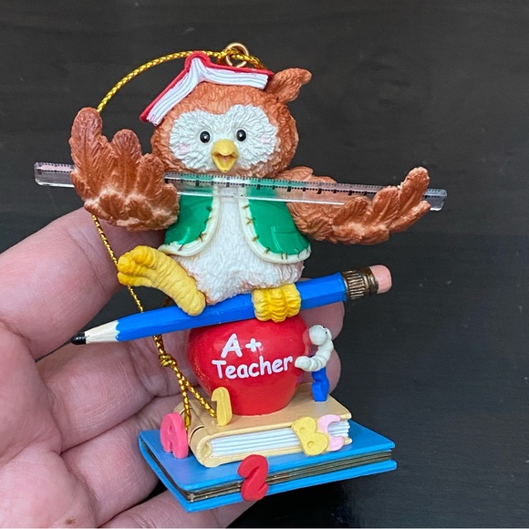 MISTLETOE Magic Collection A+ Teacher Christmas Tree Ornament - Picture 8 of 13